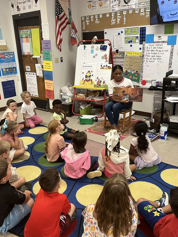 We enjoyed our visit from Ms. Kasey Lovelady this week.  