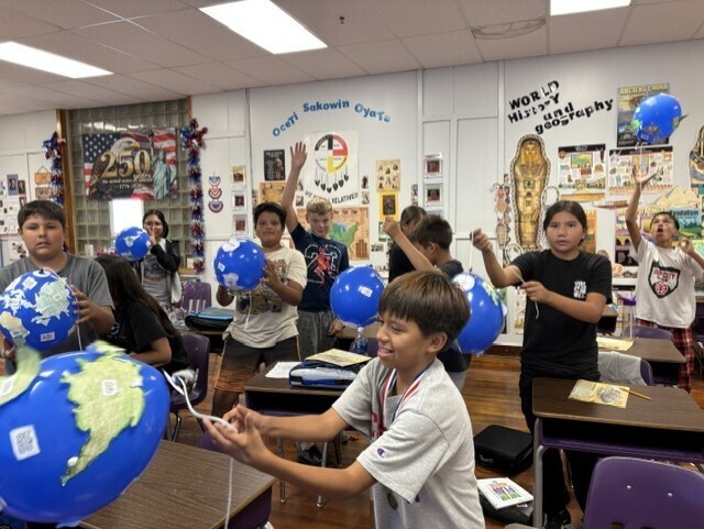 Globes from balloons
