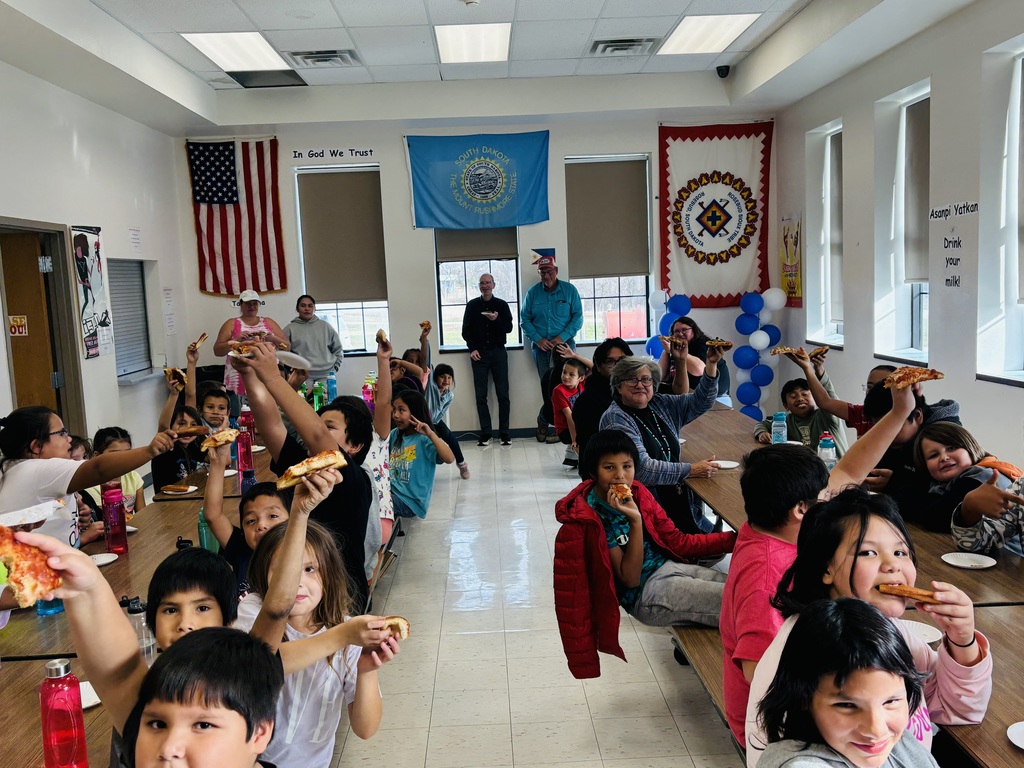 WRSD Board Member Stan Knispel Awards Norris Elementary for Attendance