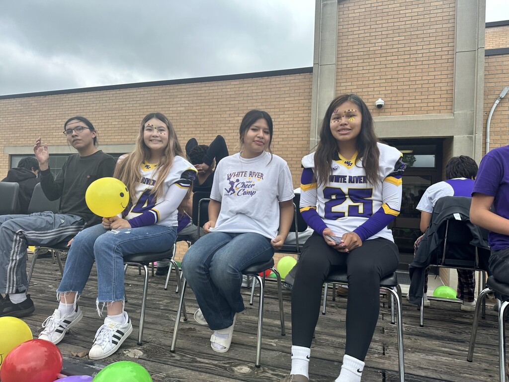 Students celebrating homecoming