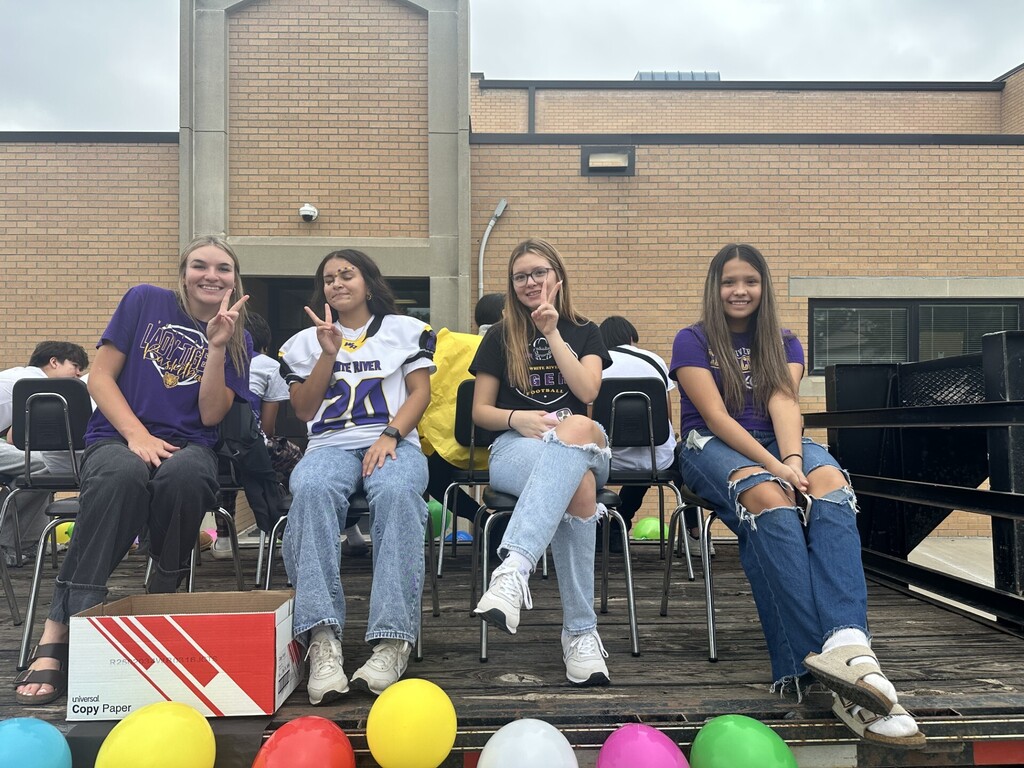 Students celebrating homecoming