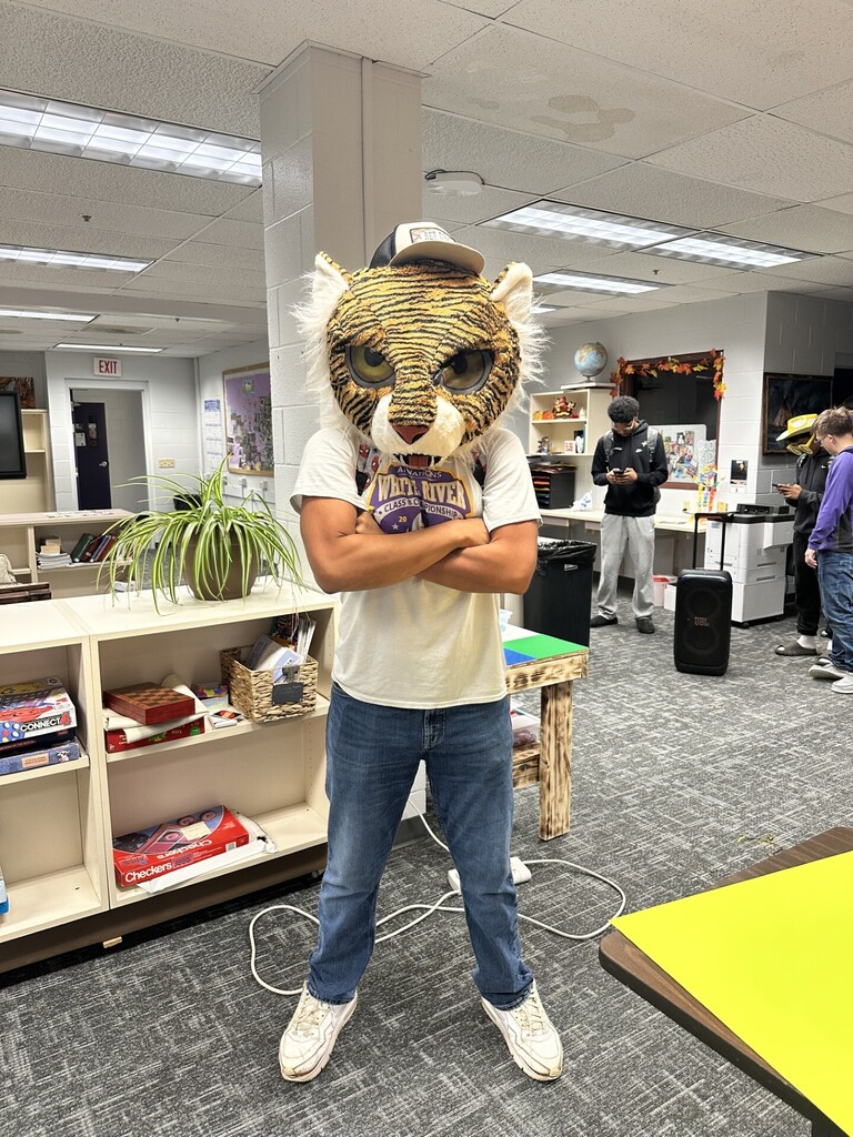Students celebrating homecoming