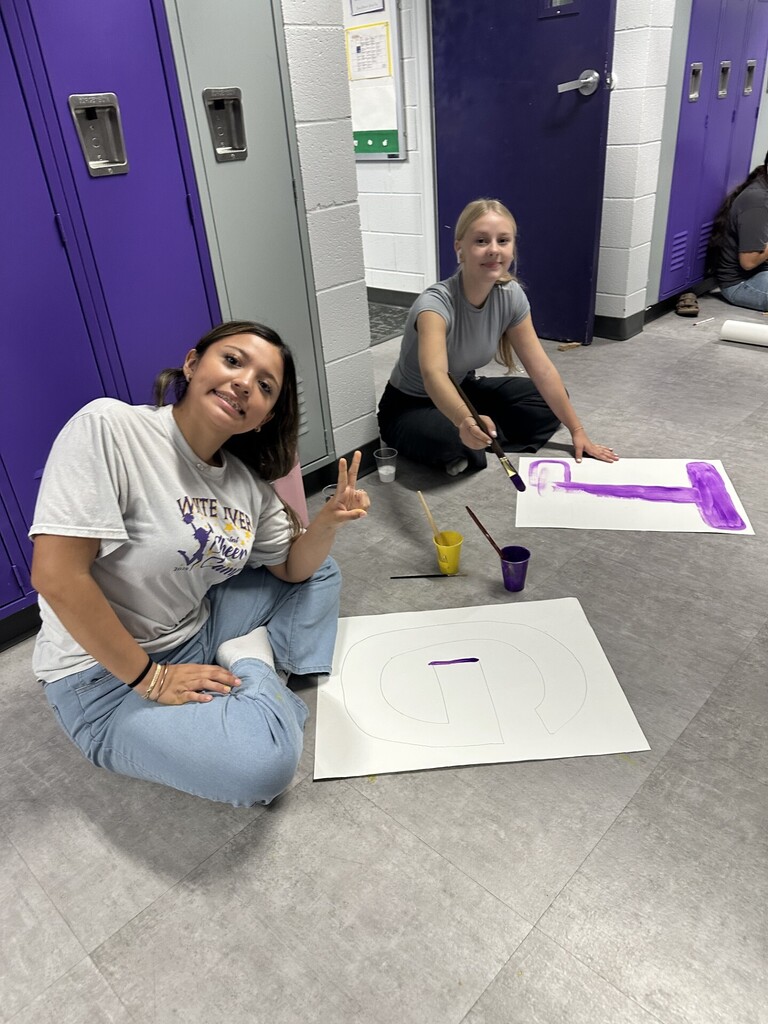 Students celebrating homecoming
