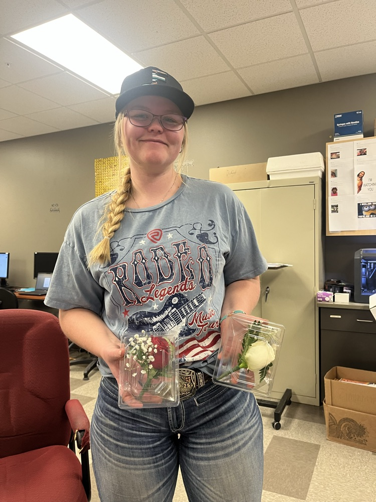 boutonnières for prom