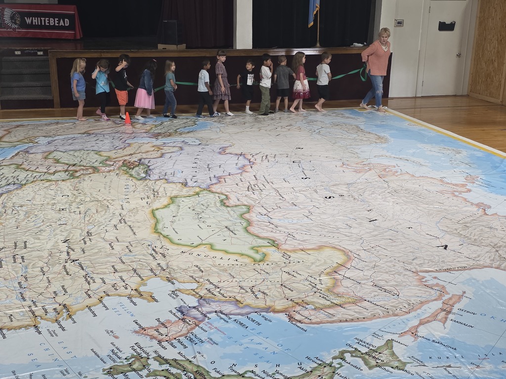 giant map