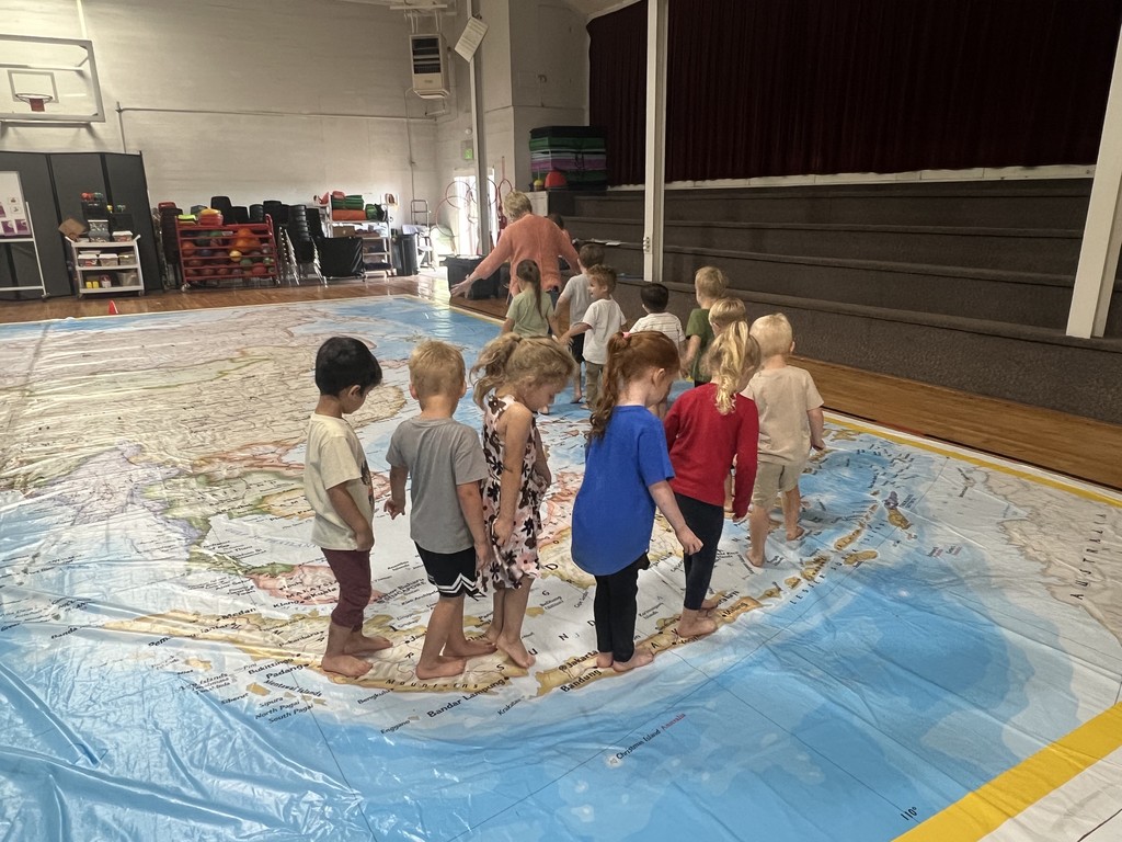 giant map