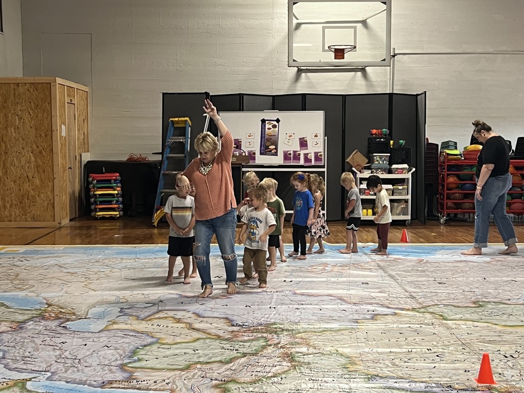 giant map