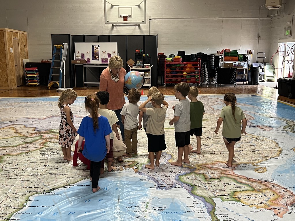 giant map