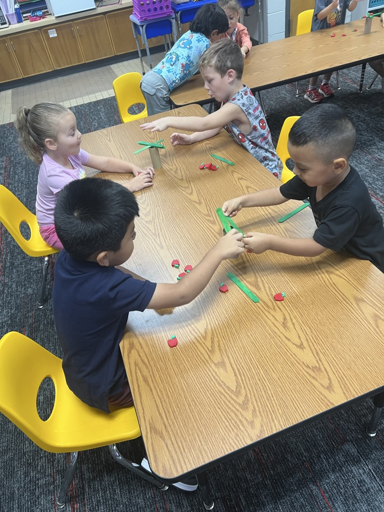 prek apples 