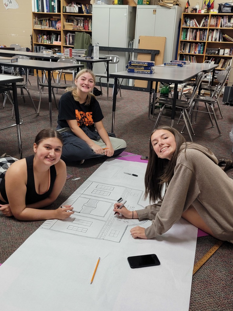 homecoming decorating