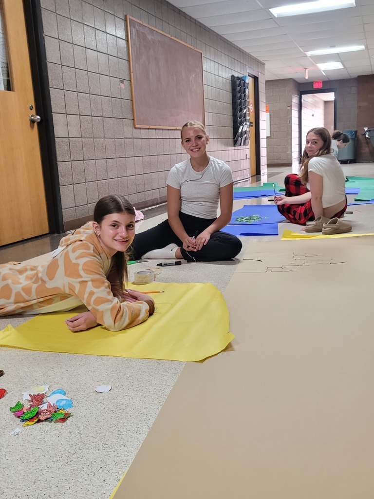 homecoming decorating