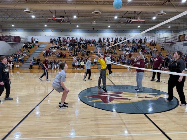 6th staff vs student volleyball