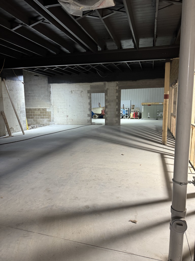 construction at the CTE building continues