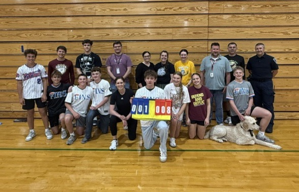 8th grade lunch league wiffle ball