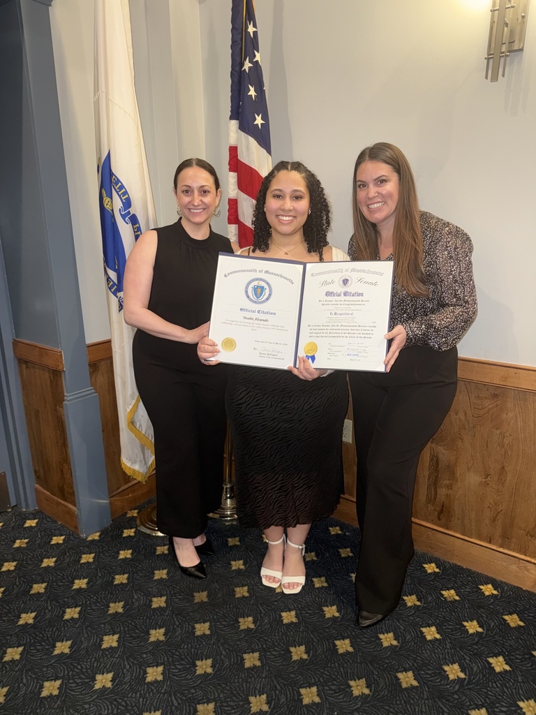 Valley Scholarship Recipient: Yeselin Alvarado with Dental Instructors