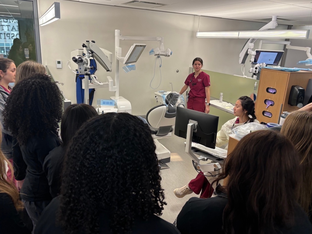 Dental Students Visit BU