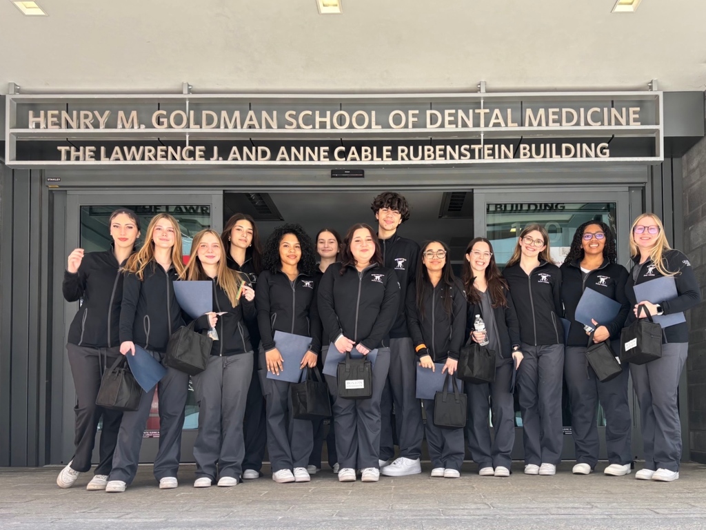Dental Students Visit BU