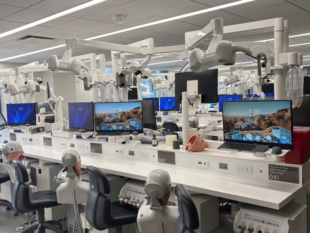 Dental Students Visit BU