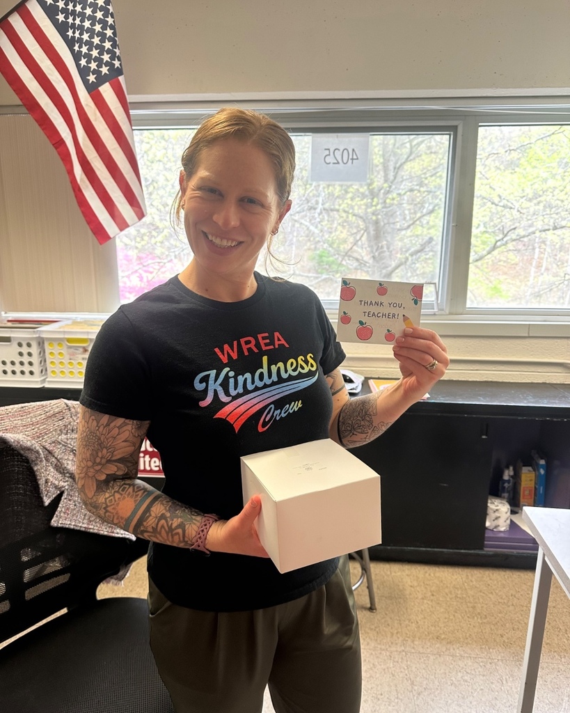 student government celebrates teacher appreciation week