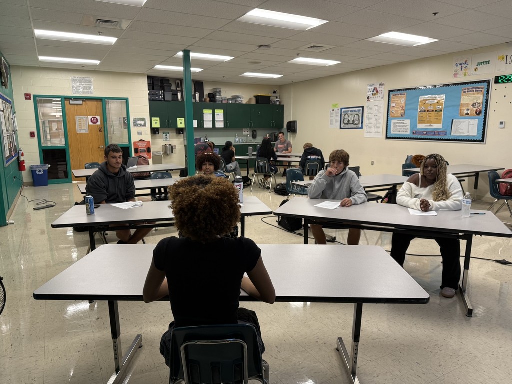 Criminal Justice Students putting skills to the test in the classroom.
