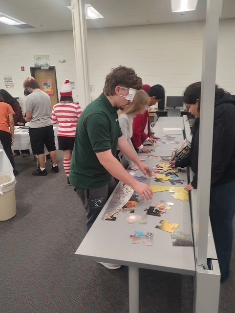 SkillsUSA students preparing for leadership conference