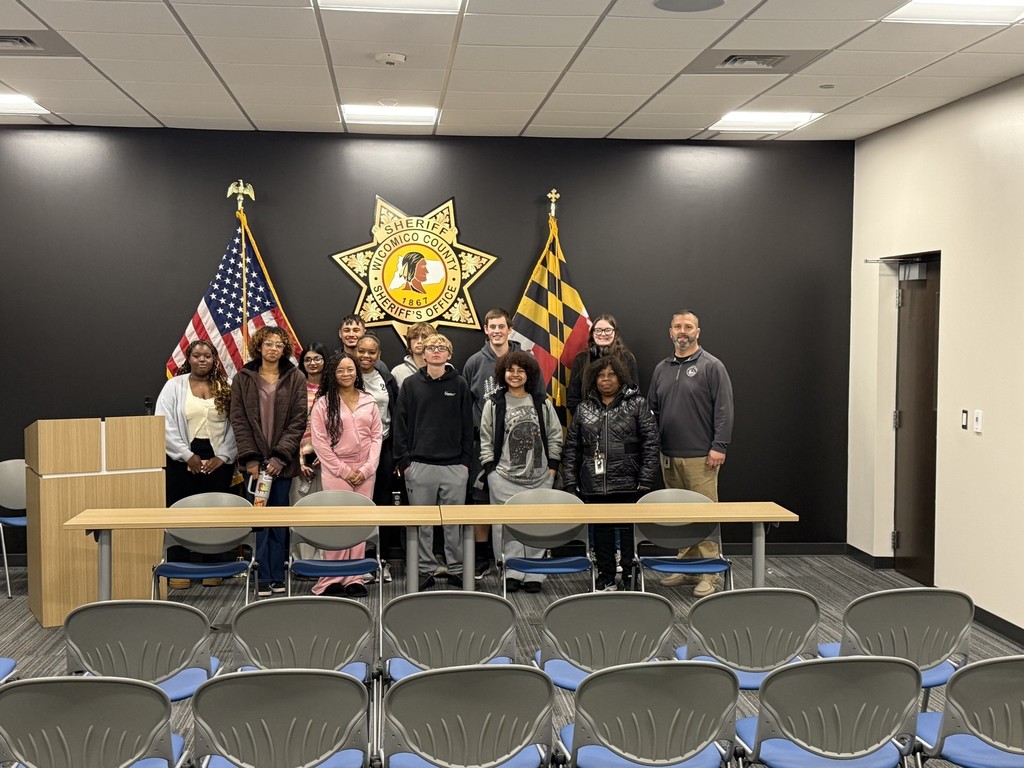 CJ students at new Sherriff station