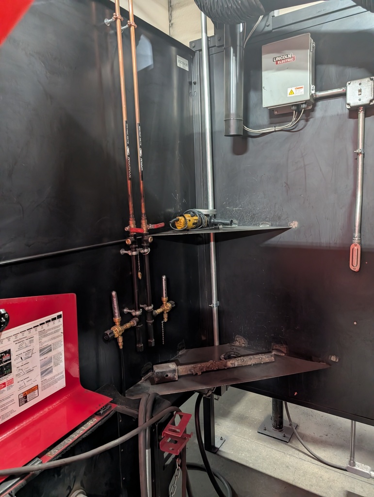 PXL_20251027_154204181