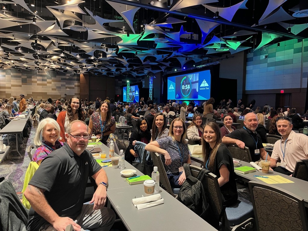 East Salisbury Elementary, James M. Bennett High and Salisbury Middle schools had an outstanding experience in Phoenix, Arizona, attending The Summit on PLC at Work