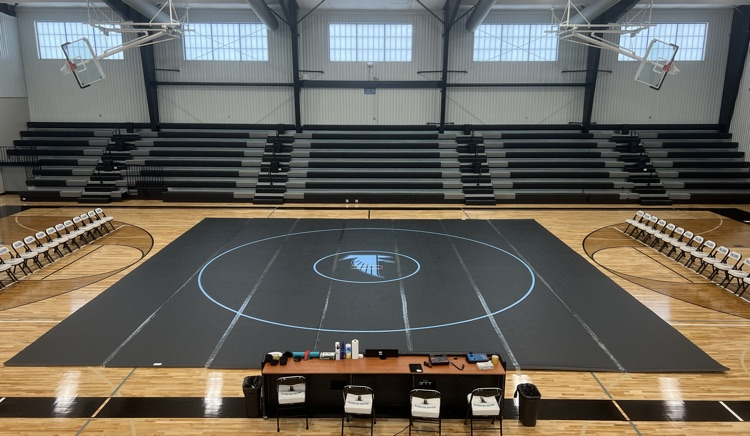 wrestling triangular