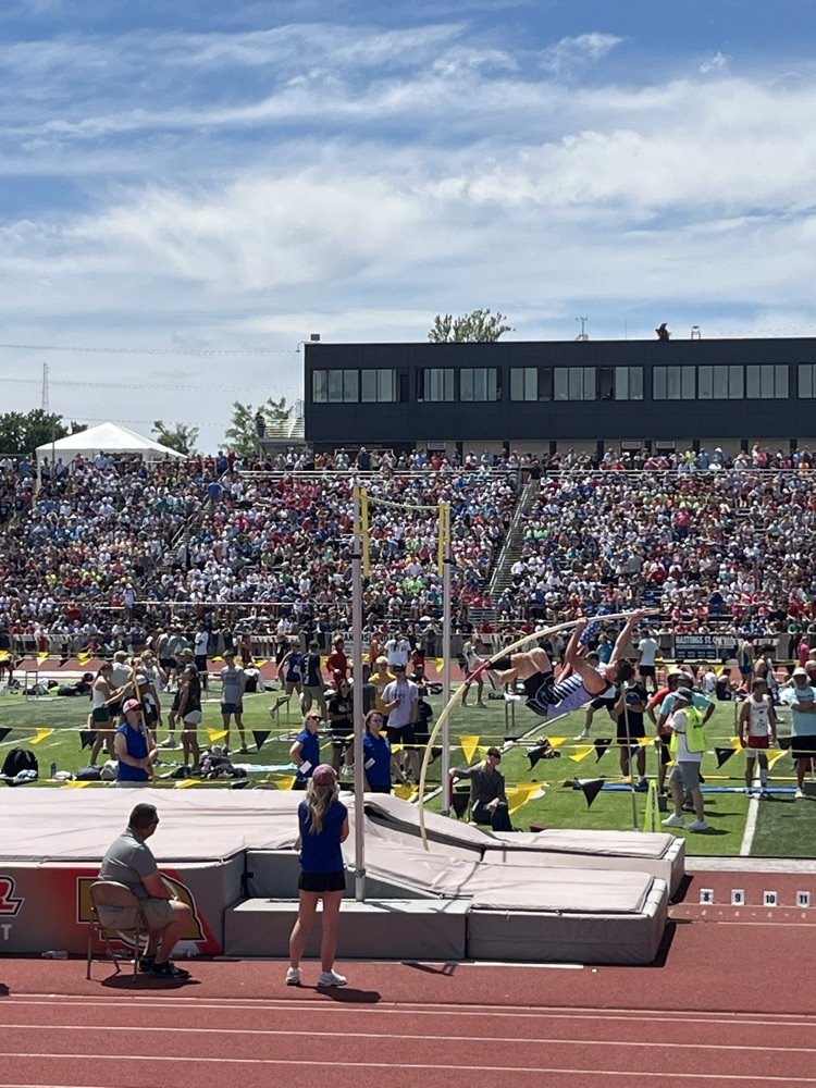 Thomas Donley pole vault