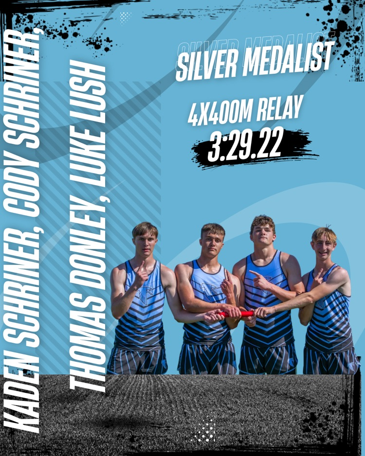 Boys 4x400 silver medalists