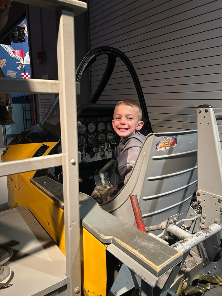 Second grade EAA field trip 