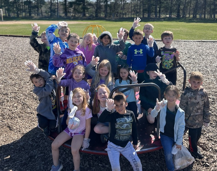 kindergartners celebrate Earth Day