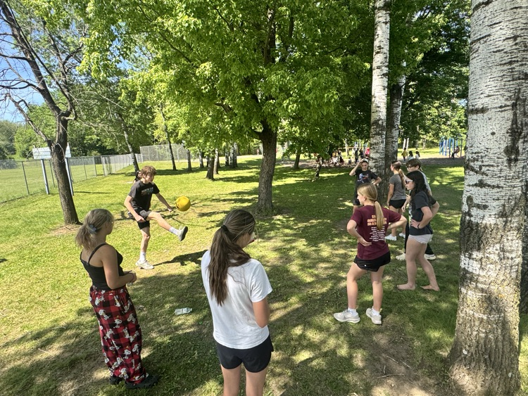 middle schoolers at Roberts Park 