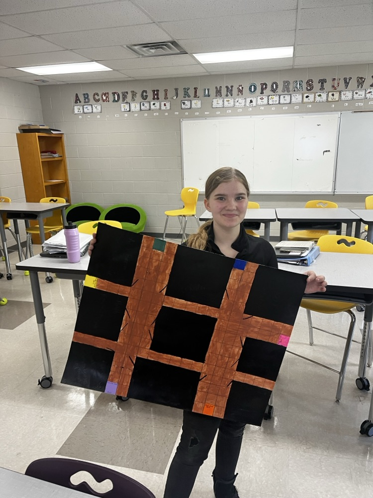 Spanish 1 students create board games