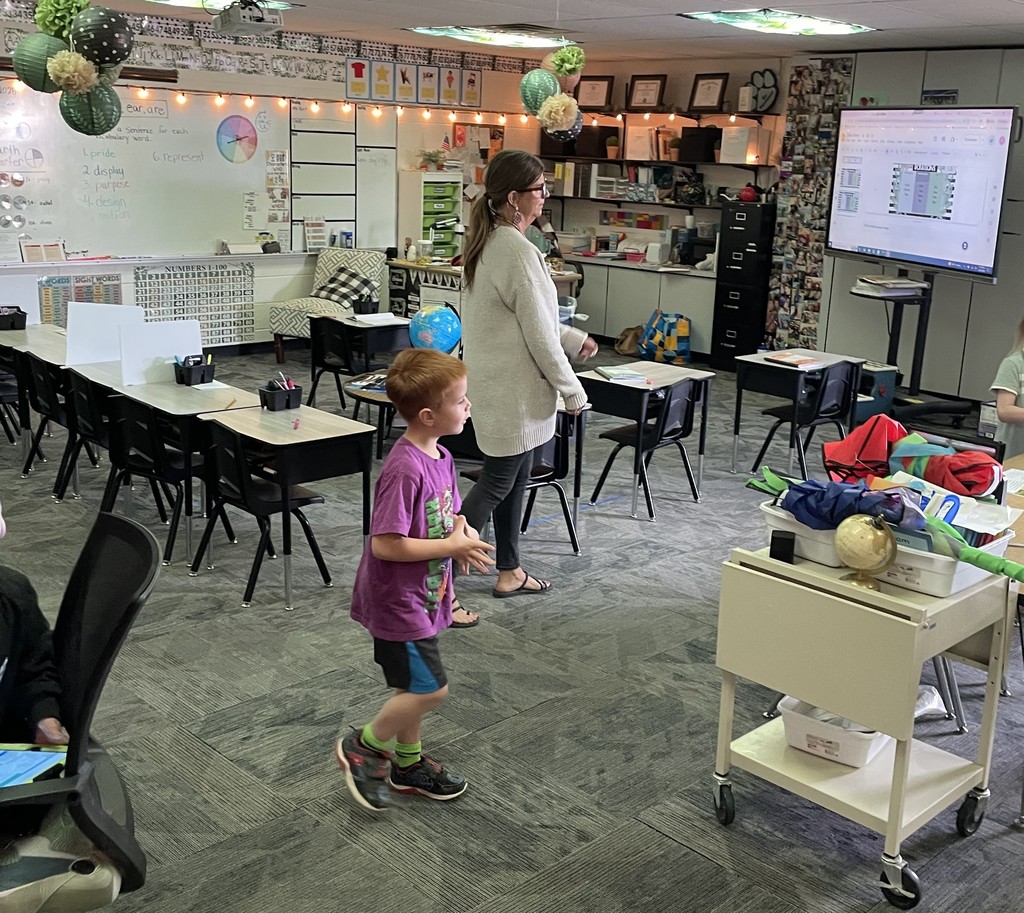 1st graders in Ms. Fort's classroom were acting out a short story today in class when I stopped by. There are great things happening in the classrooms daily. It makes learning even more fun when the teacher becomes a character. To the students and Ms. Fort, Great Job!