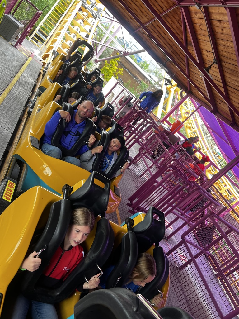 On Thursday, May 7th, the 5th grade classes visited Elitch Gardens for their field trip. The students had a great time and oh the stories we heard! Thank you to Mrs. Choat and Mrs. May for providing the students this opportunity. A "thank you" goes out to our parent chaperones too; Cameron and Courtney Rogers, Cassie Esparza, Jaime Madrid, Renee Milenski, and Amanda Gonzales. This trip is something I am sure all will remember!