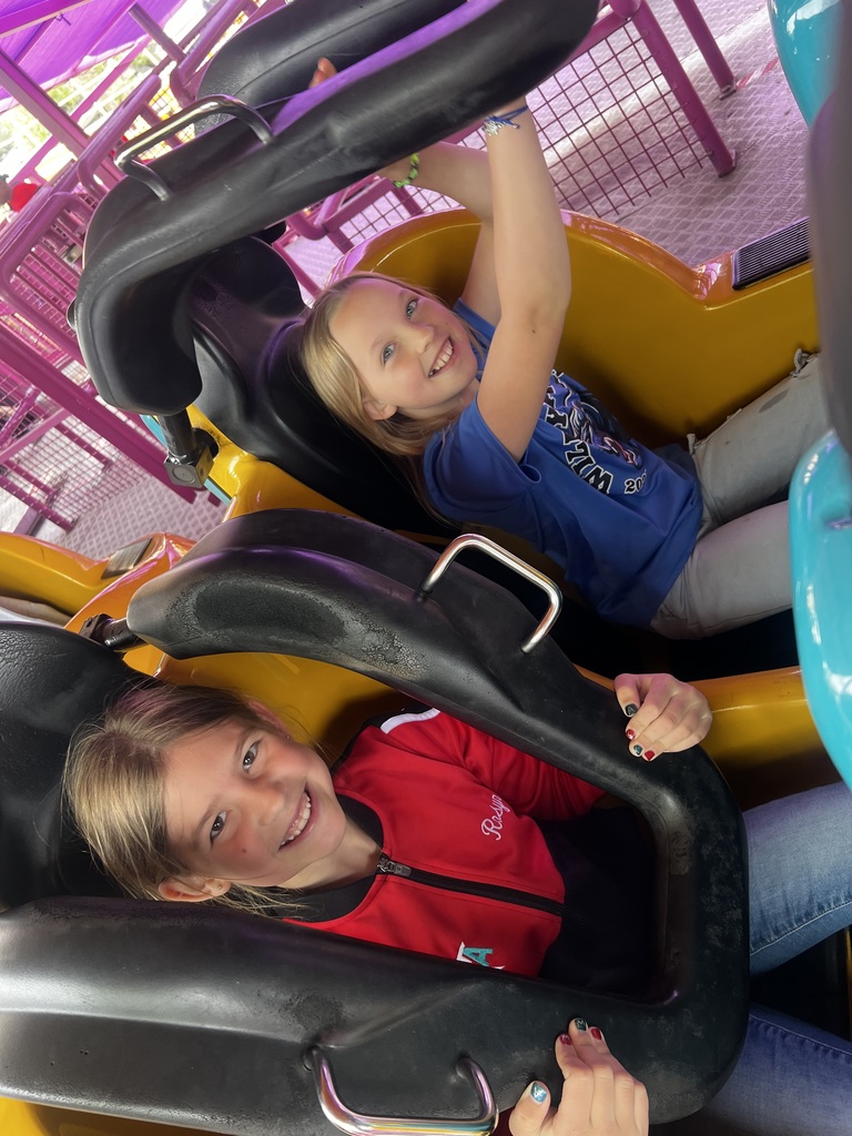 On Thursday, May 7th, the 5th grade classes visited Elitch Gardens for their field trip. The students had a great time and oh the stories we heard! Thank you to Mrs. Choat and Mrs. May for providing the students this opportunity. A "thank you" goes out to our parent chaperones too; Cameron and Courtney Rogers, Cassie Esparza, Jaime Madrid, Renee Milenski, and Amanda Gonzales. This trip is something I am sure all will remember!