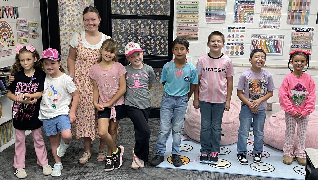 Day 3 of "Pink Out" at school. Next Wednesday will be our last day for dressing up. Let's see what you have been saving up for. 