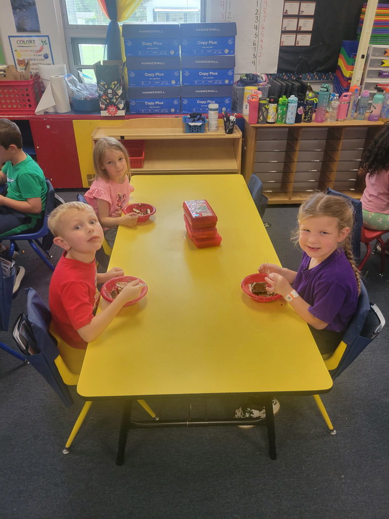 kindergarten ice cream party