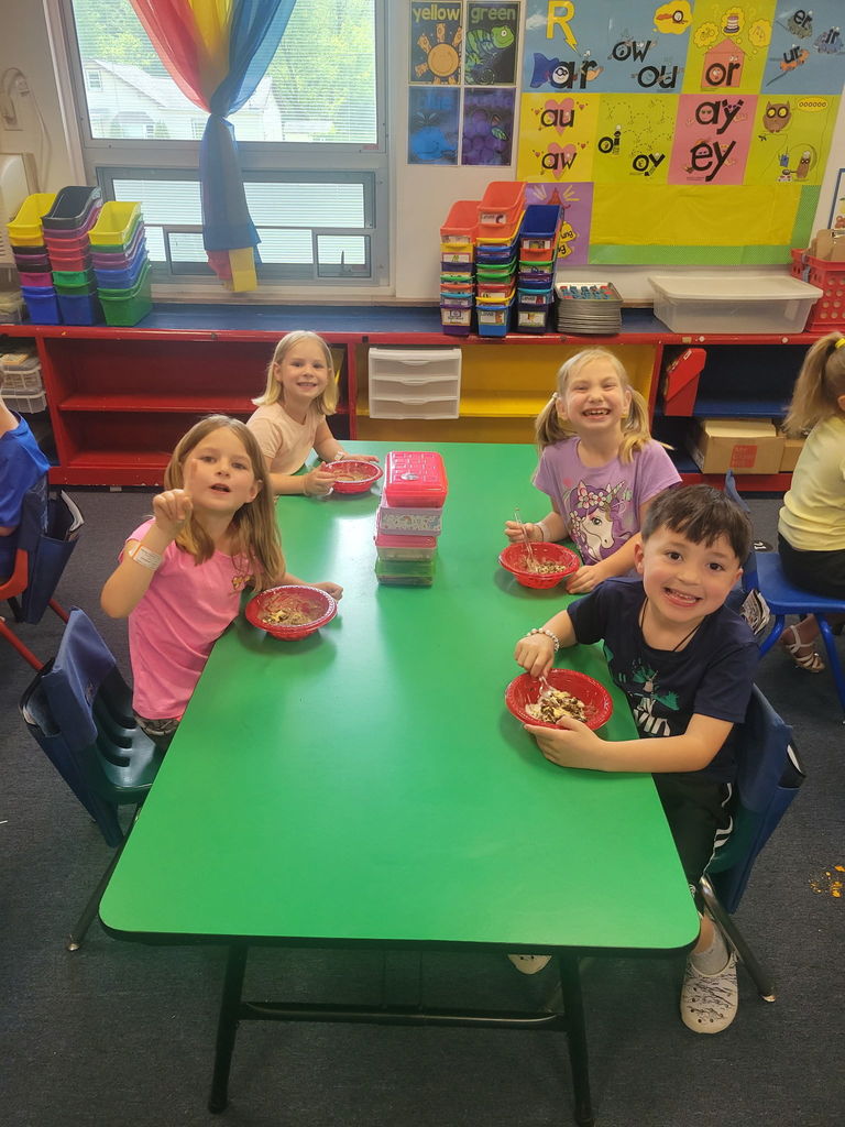 kindergarten ice cream party