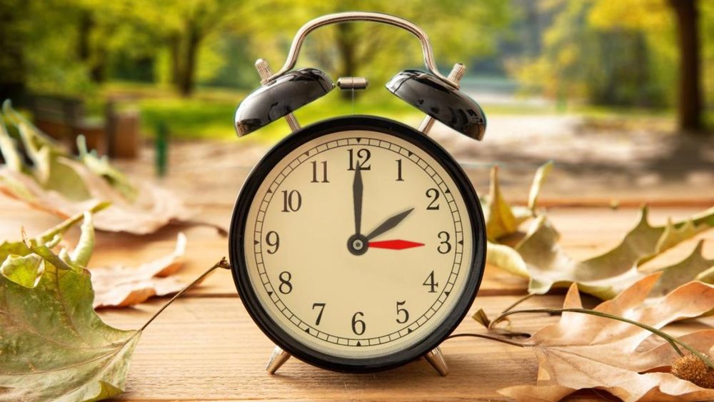 Daylight Savings Time Graphic