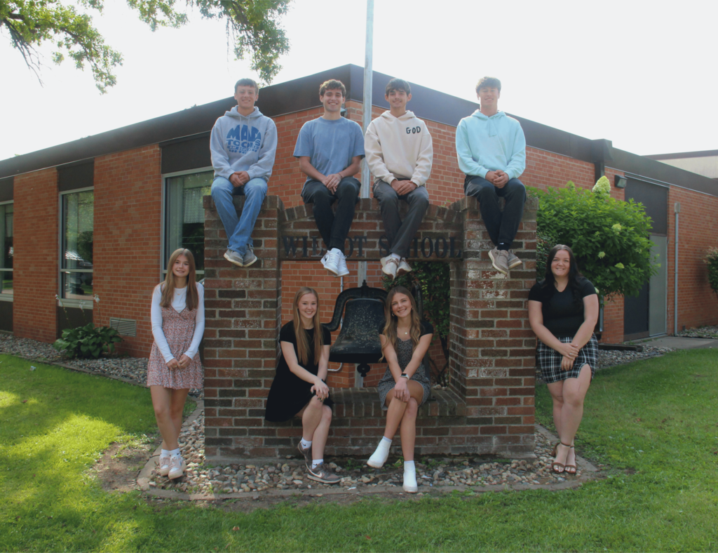 homecoming court