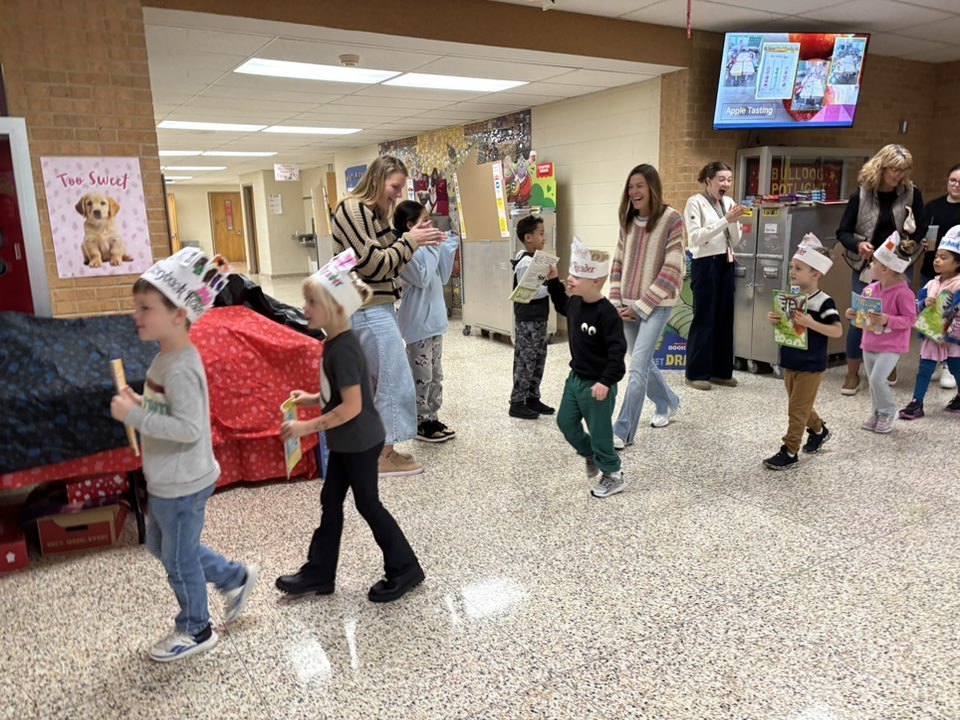 teachers cheering for students
