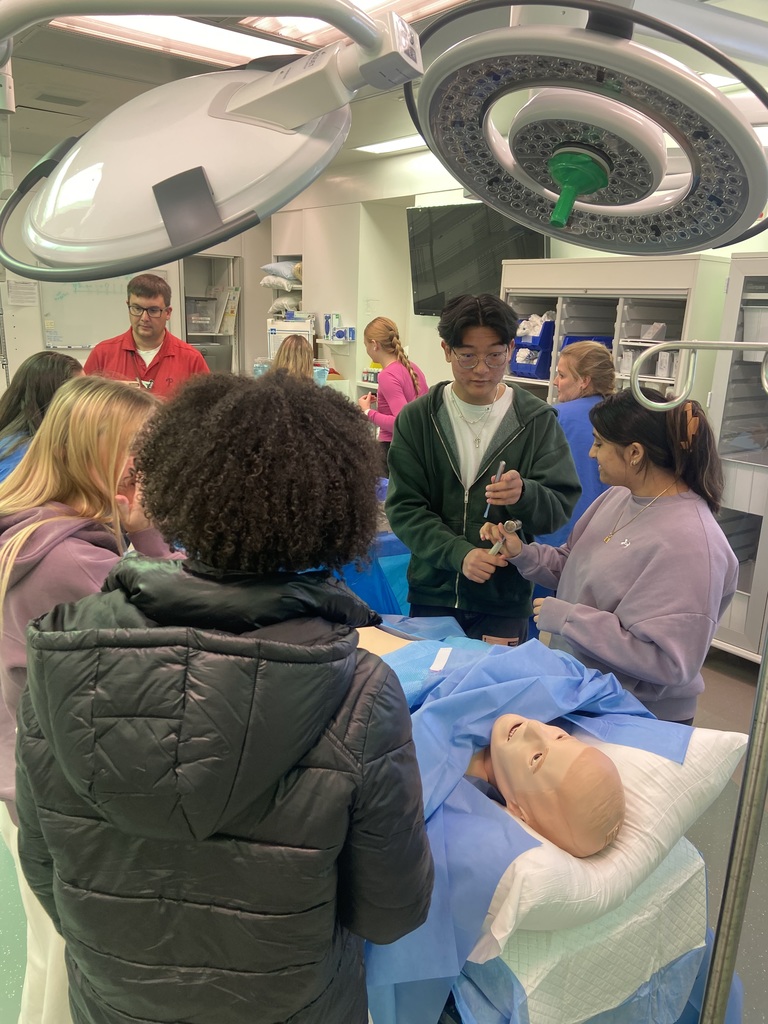 student practicing medical practies