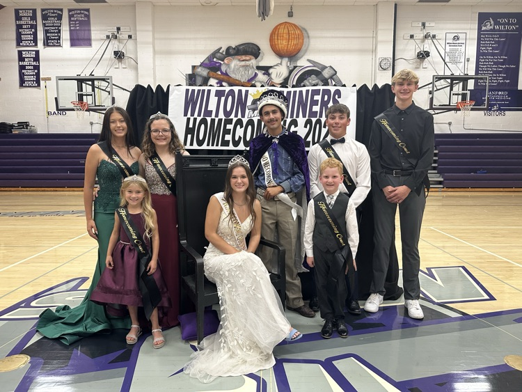 2025 homecoming court