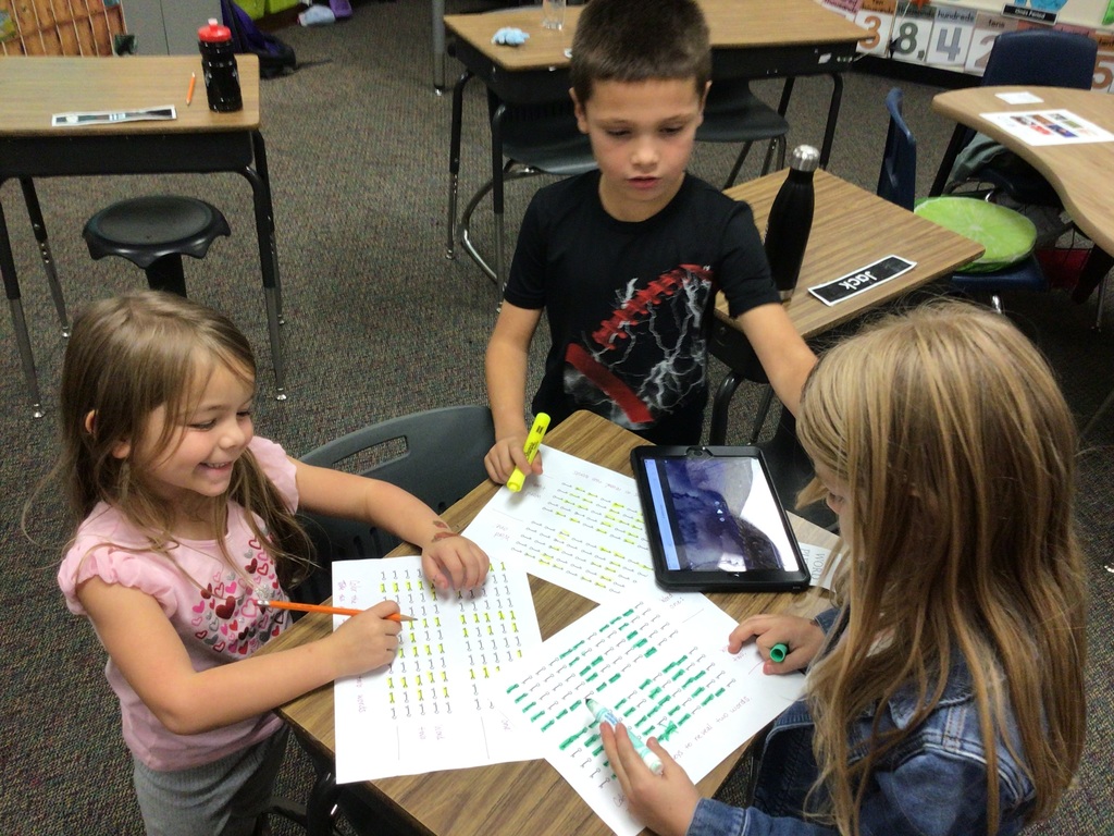 kids coloring skeleton keys