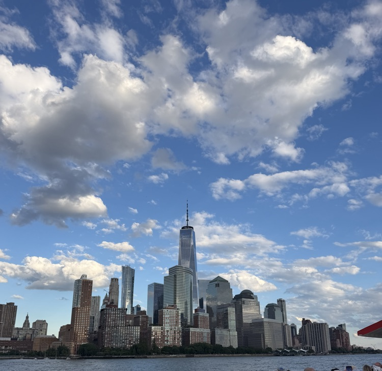 Skyline and One World Observatory