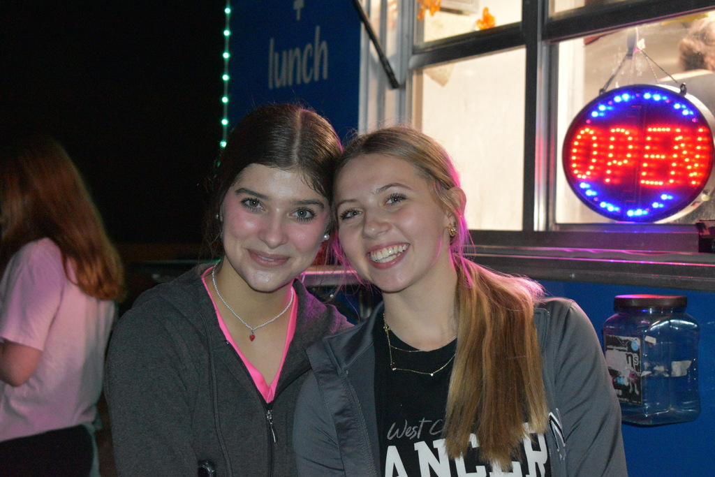 Ayra & Hailey