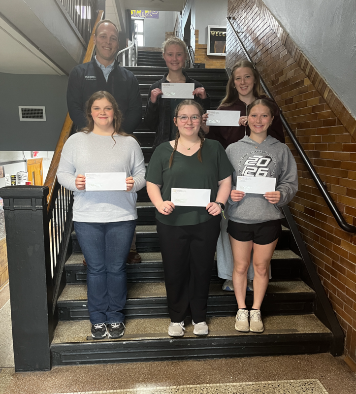 Violet; Lexi; Hallee; Mr. Hubbert; Bella & Sofie